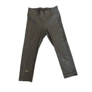 Under Armour Woman’s Heat Gear Compression Capri Workout Leggings Gray Size S